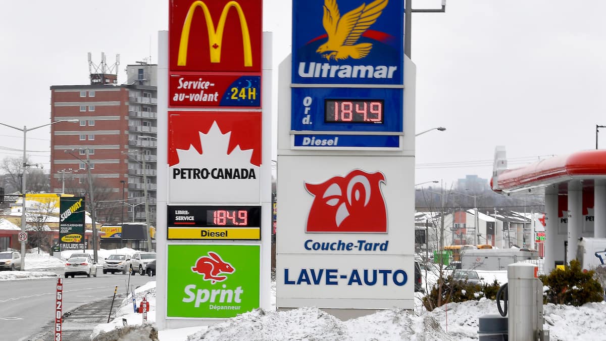 Baisse de 10 cents de l’essence en 24 heures