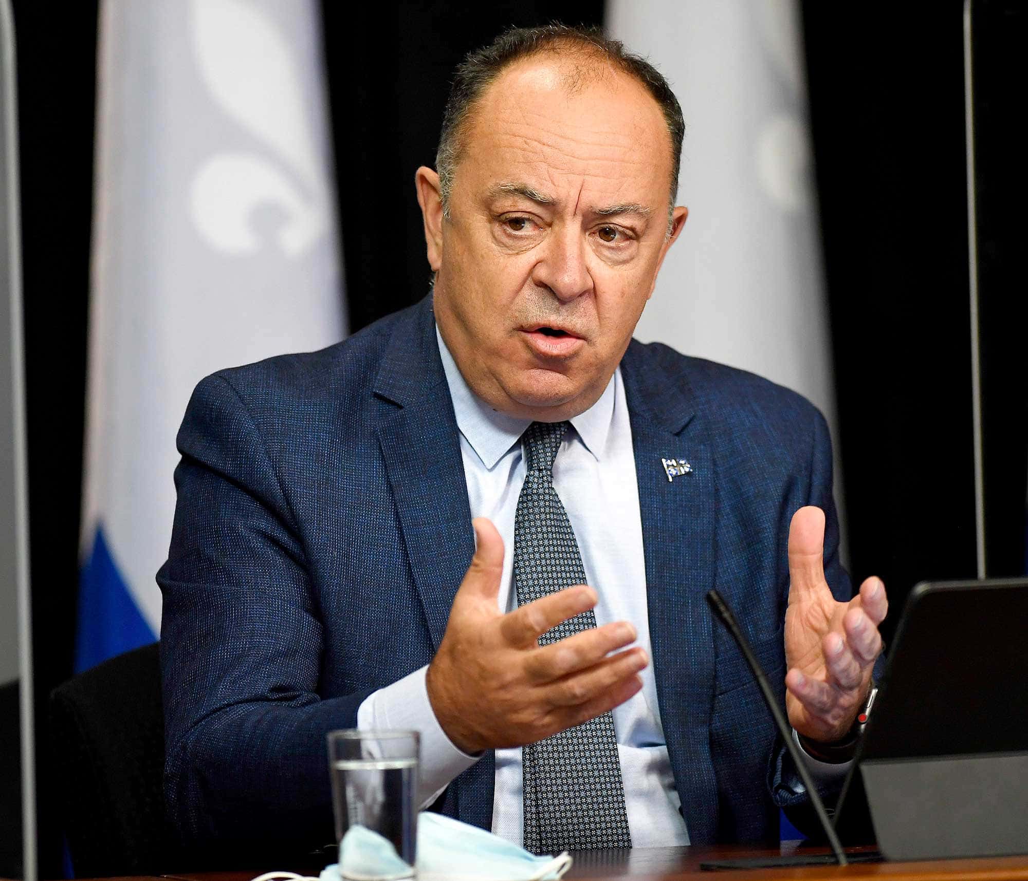 Plus de priv&eacute; en sant&eacute;: la proposition de la CAQ divise l&rsquo;opposition