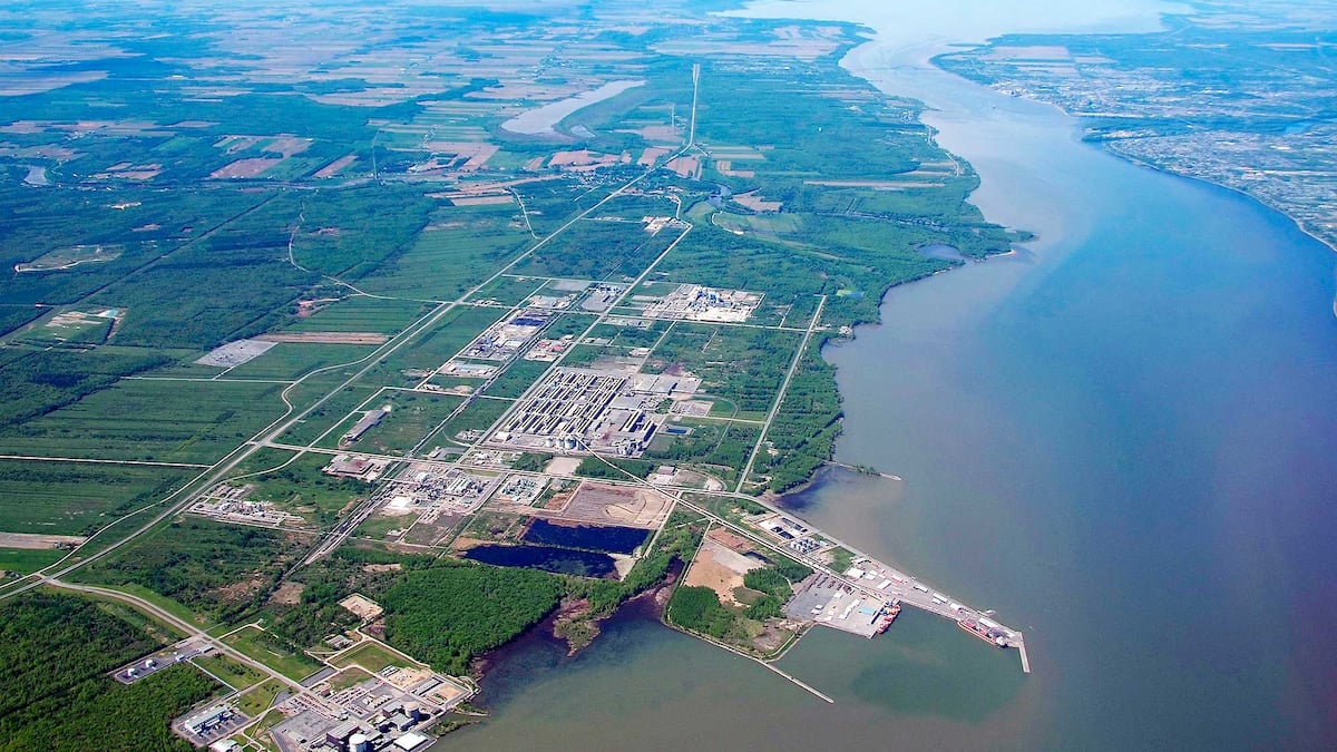 Québec et Ottawa mettent 325 M$ de plus dans la filière batterie