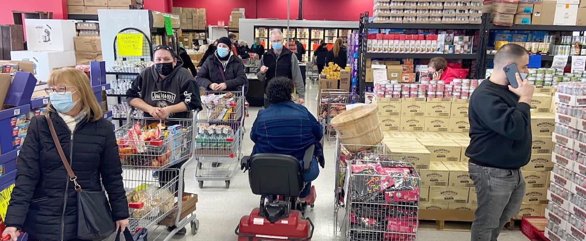 Hausse du prix des aliments: la course aux aubaines gagne des adeptes