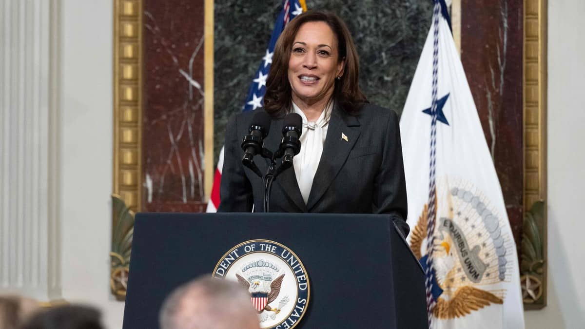 This topic has been attacked like Valerie Blunt: Will Kamala Harris' laughter hurt her? This topic has been attacked like Valerie Blunt: Will Kamala Harris' laughter hurt her?