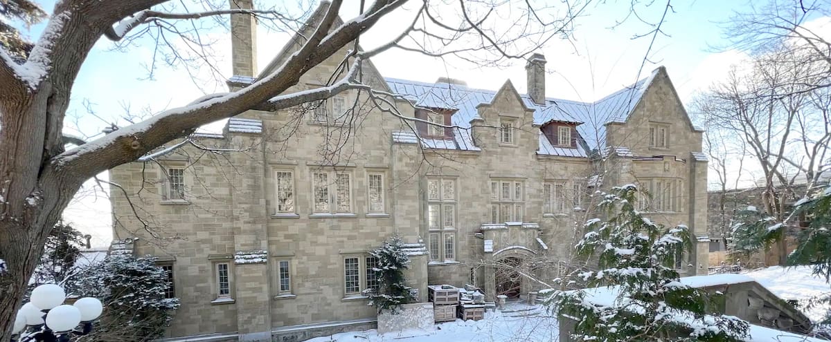 Qui sont les riches Québécois gourmands de maisons de luxe?