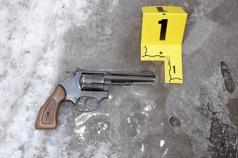 It was with this weapon that he was killed, in the context of a war between clans of the mafia.