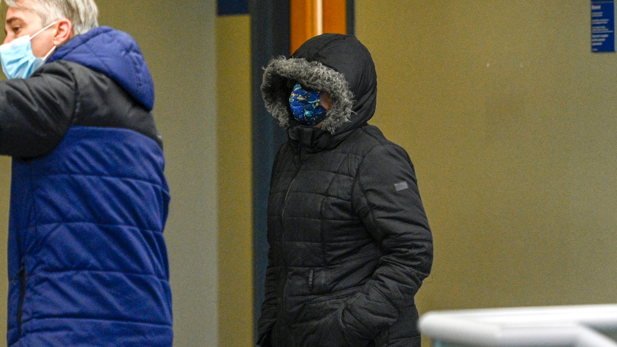 Abus sexuels sur son élève de 8 ans: une ex-professeure de Laval obtient sa semi-liberté