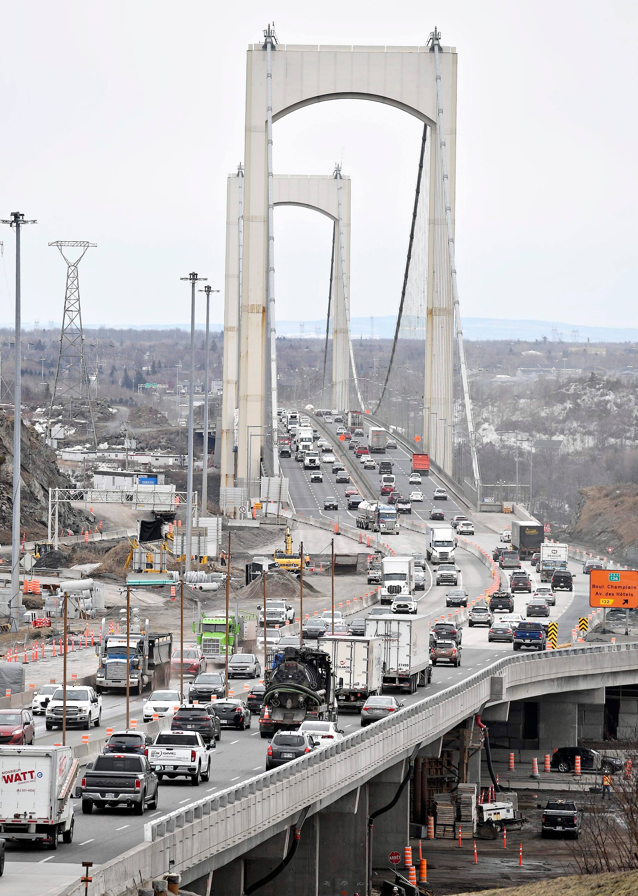 Contrat d&rsquo;urgence pour des travaux sur le pont Pierre-Laporte