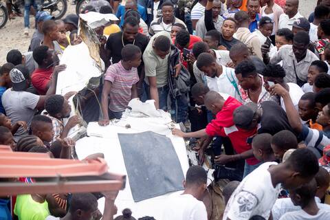 Joey Walcin, son of Archbishop Walcin, is said to have robbed the Quebec pastor of the remains of his father as people reportedly looted the remains of a small device.