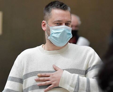 Jackson's father, Daniel Ford, died in a clash in a Quebec court this Friday.