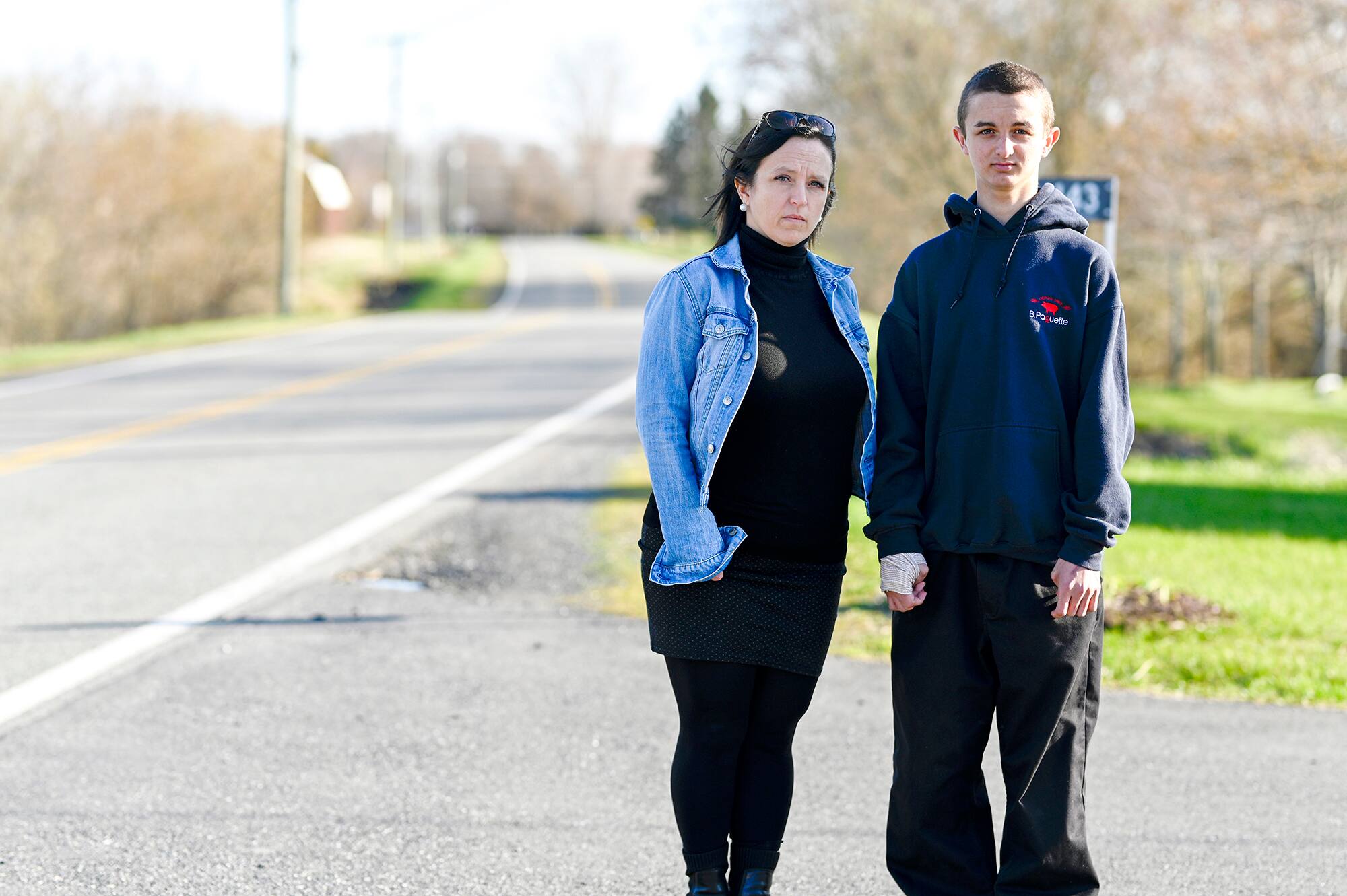 La m&egrave;re veut des r&eacute;ponses apr&egrave;s un d&eacute;lit de fuite