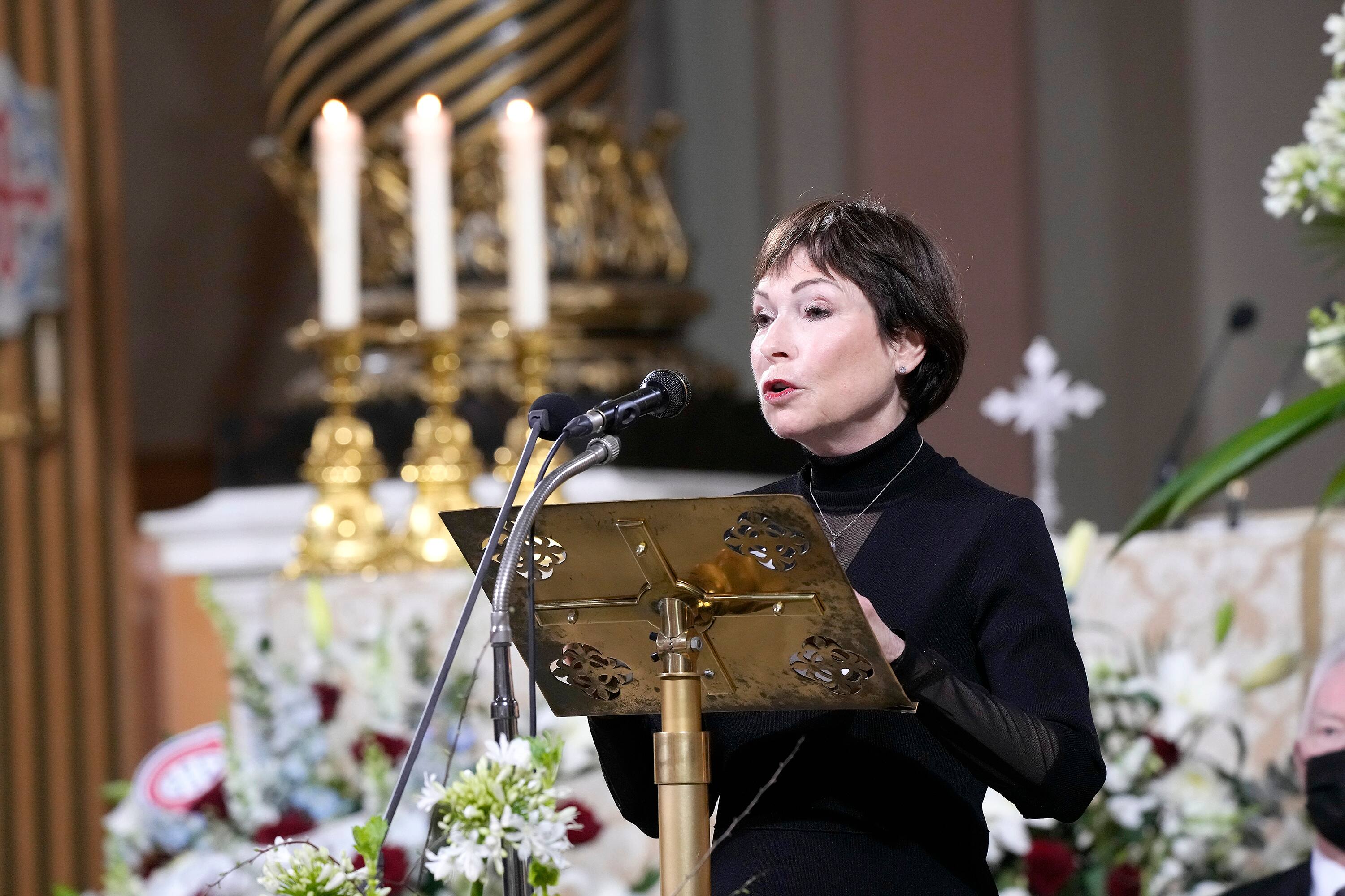 Guy Lafleur: &laquo;Il a v&eacute;cu sa vie  comme il a jou&eacute; au hockey : avec passion&raquo;