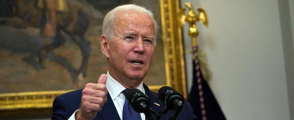 Afeganistão: Biden ainda diz que espera terminar as evacuações antes de 31 de agosto Afeganistão: Biden ainda diz que espera terminar as evacuações antes de 31 de agosto