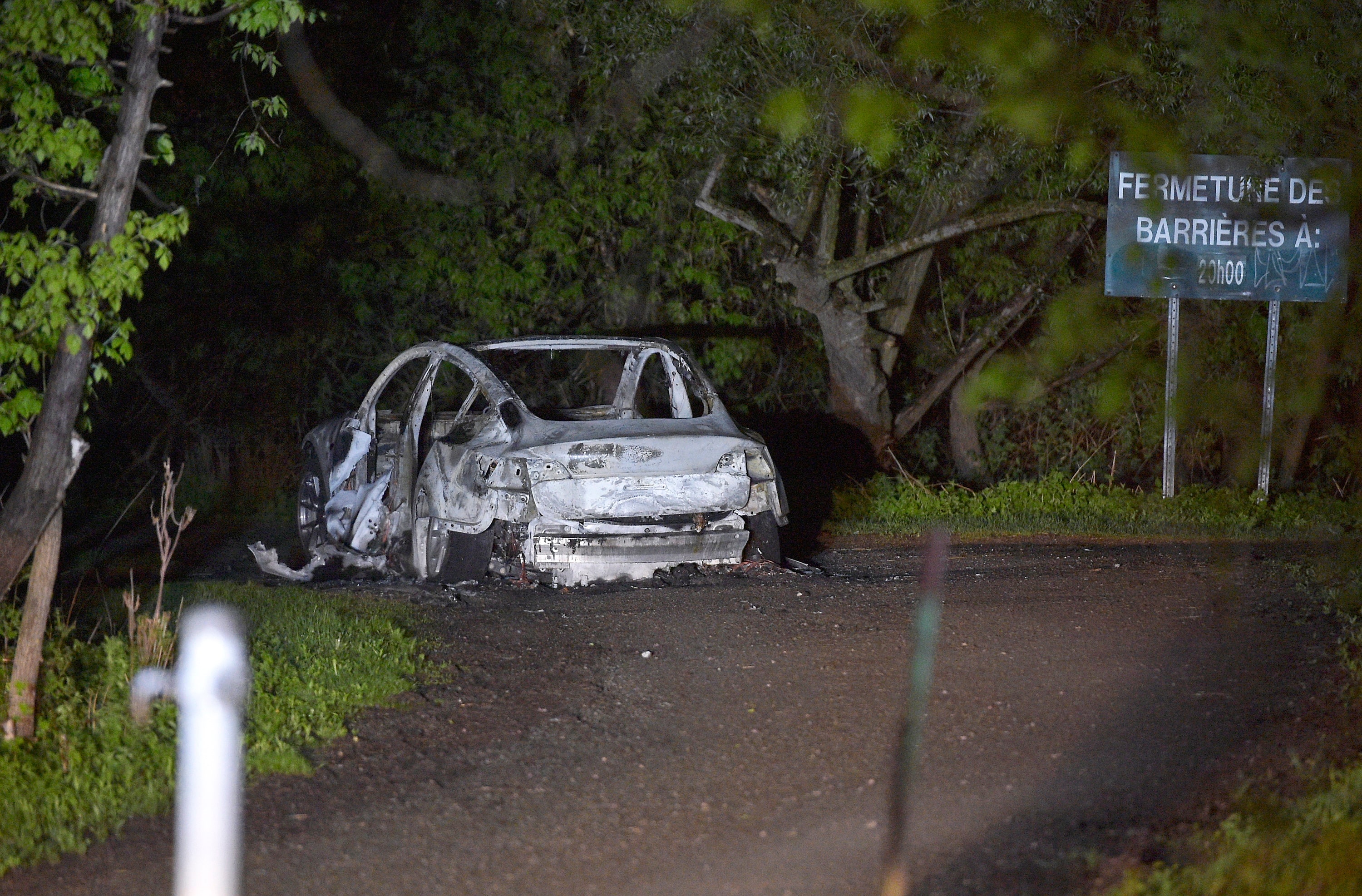 L&rsquo;homme retrouv&eacute; br&ucirc;l&eacute; dans  son auto serait associ&eacute; aux Hells