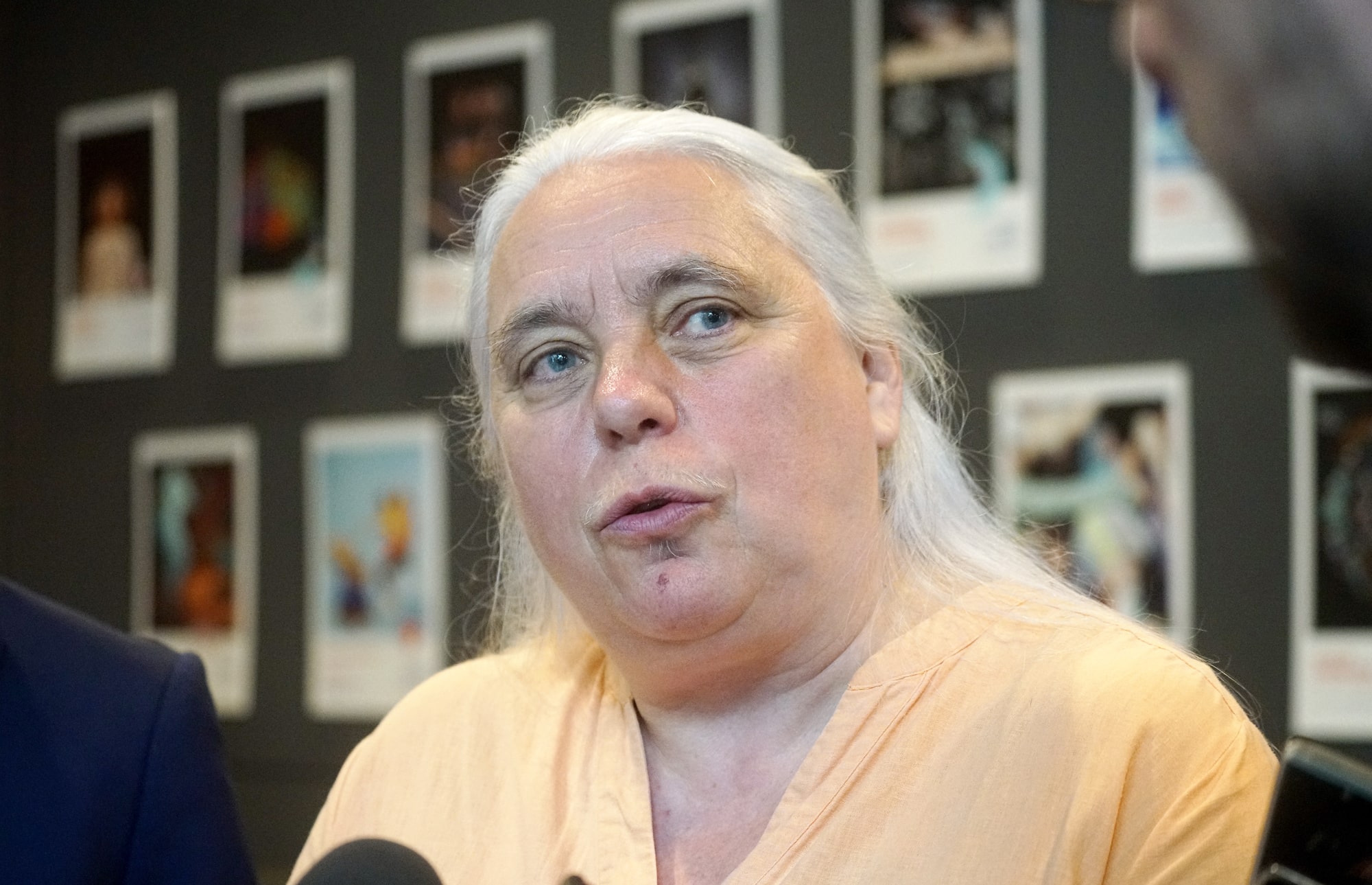 Manon Mass&eacute; a contract&eacute; la COVID-19