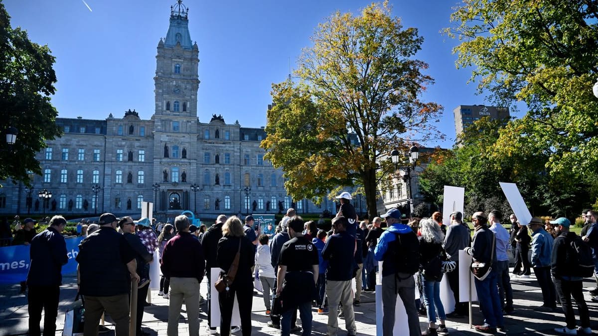 Une Première Marche Pour Briser Le Tabou De La Demande D’aide Chez ...
