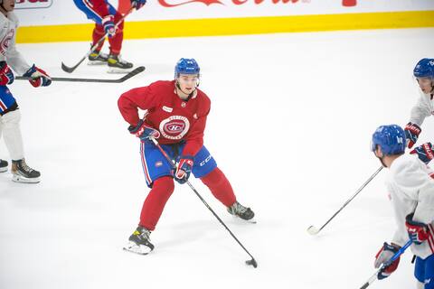 Riley Kidney, Attaquant