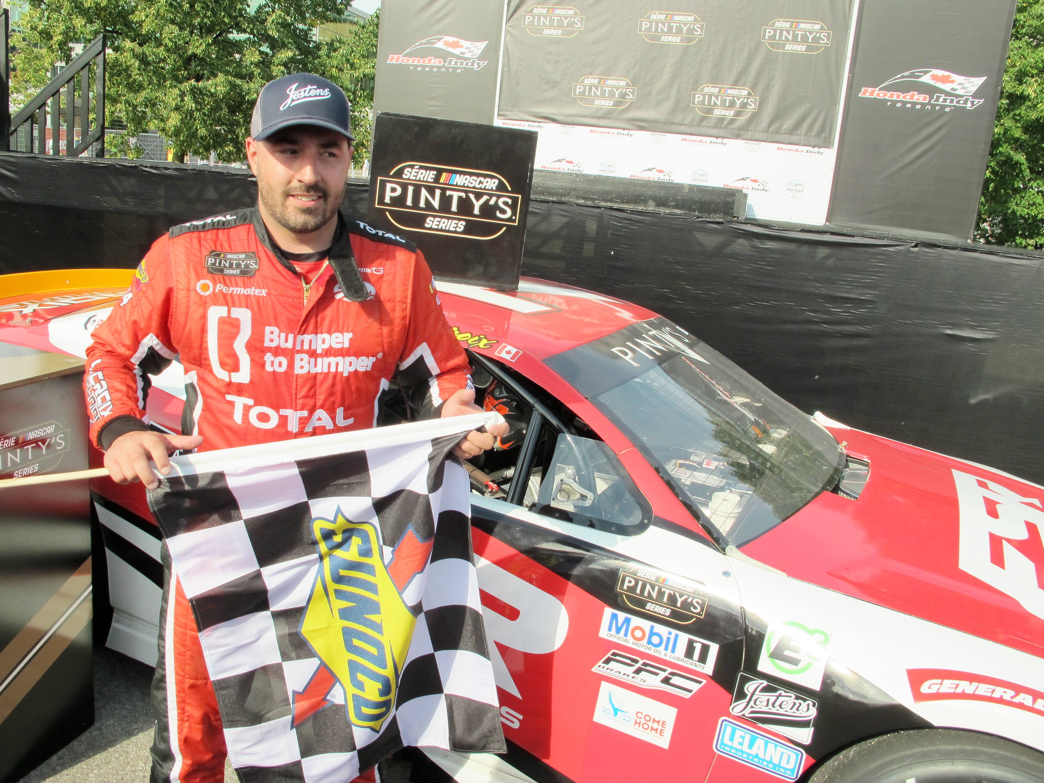 Lacroix s&rsquo;impose &agrave; Toronto