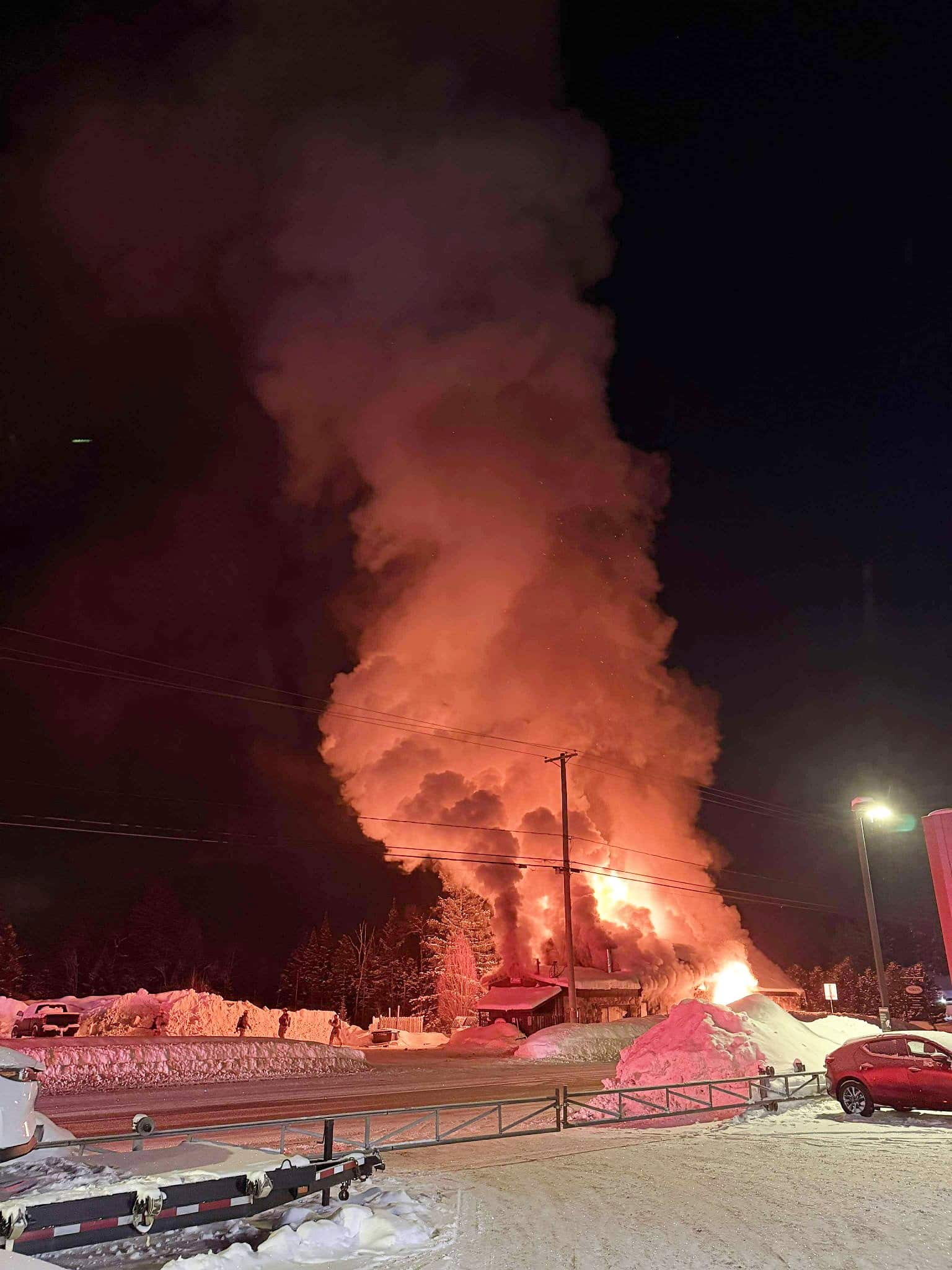 Le restaurant Niko’s a été complètement rasé par les flammes en janvier dernier.