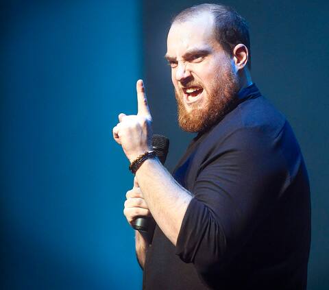 Catherine-Anne Toupin sur les plateau de La meute