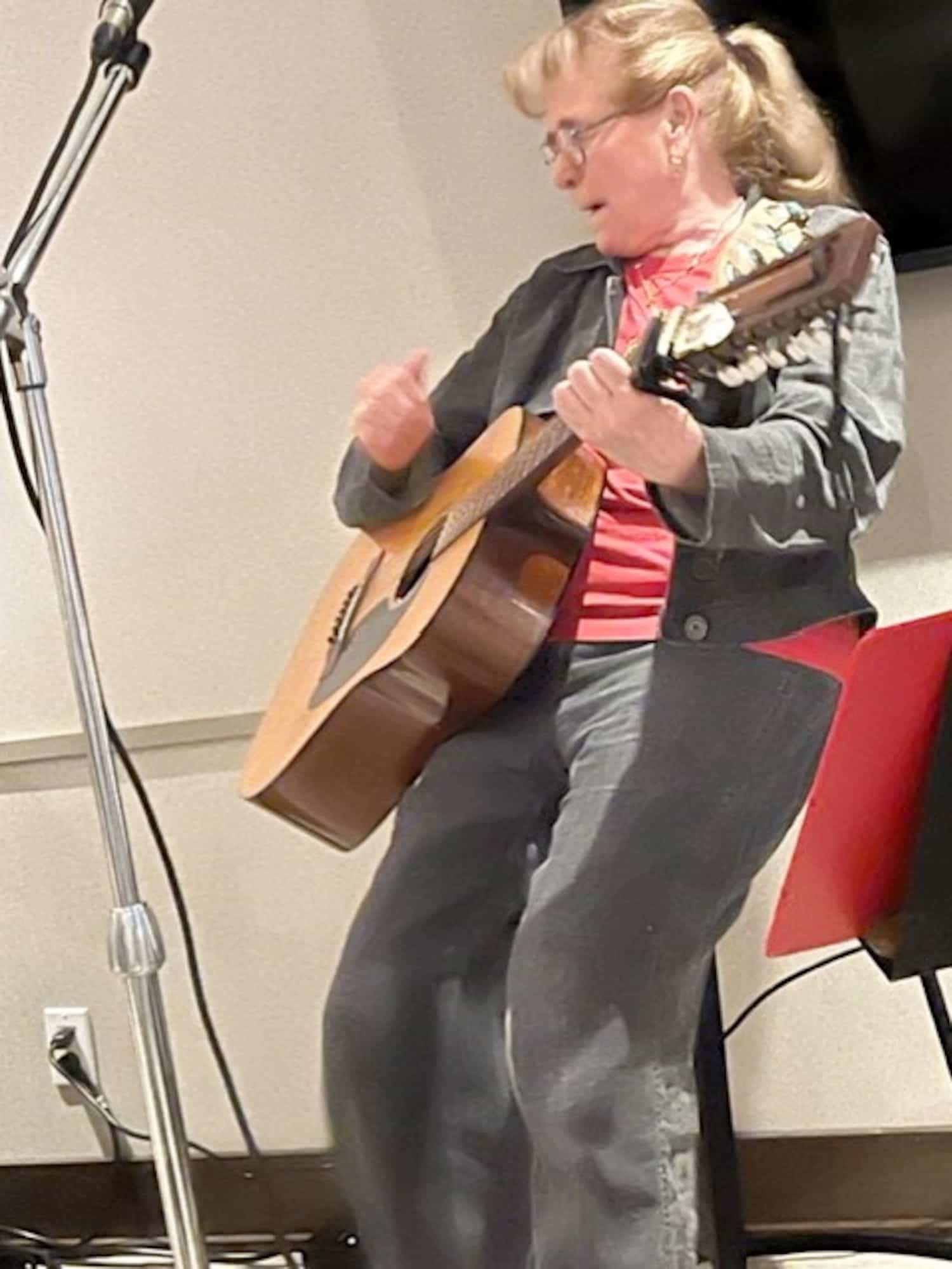 Edith Butler Singer Édith Butler fête ses 80 printemps | Le Journal de Montréal
