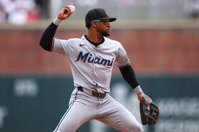 Otto López, con el uniforme de Miami Marlins.