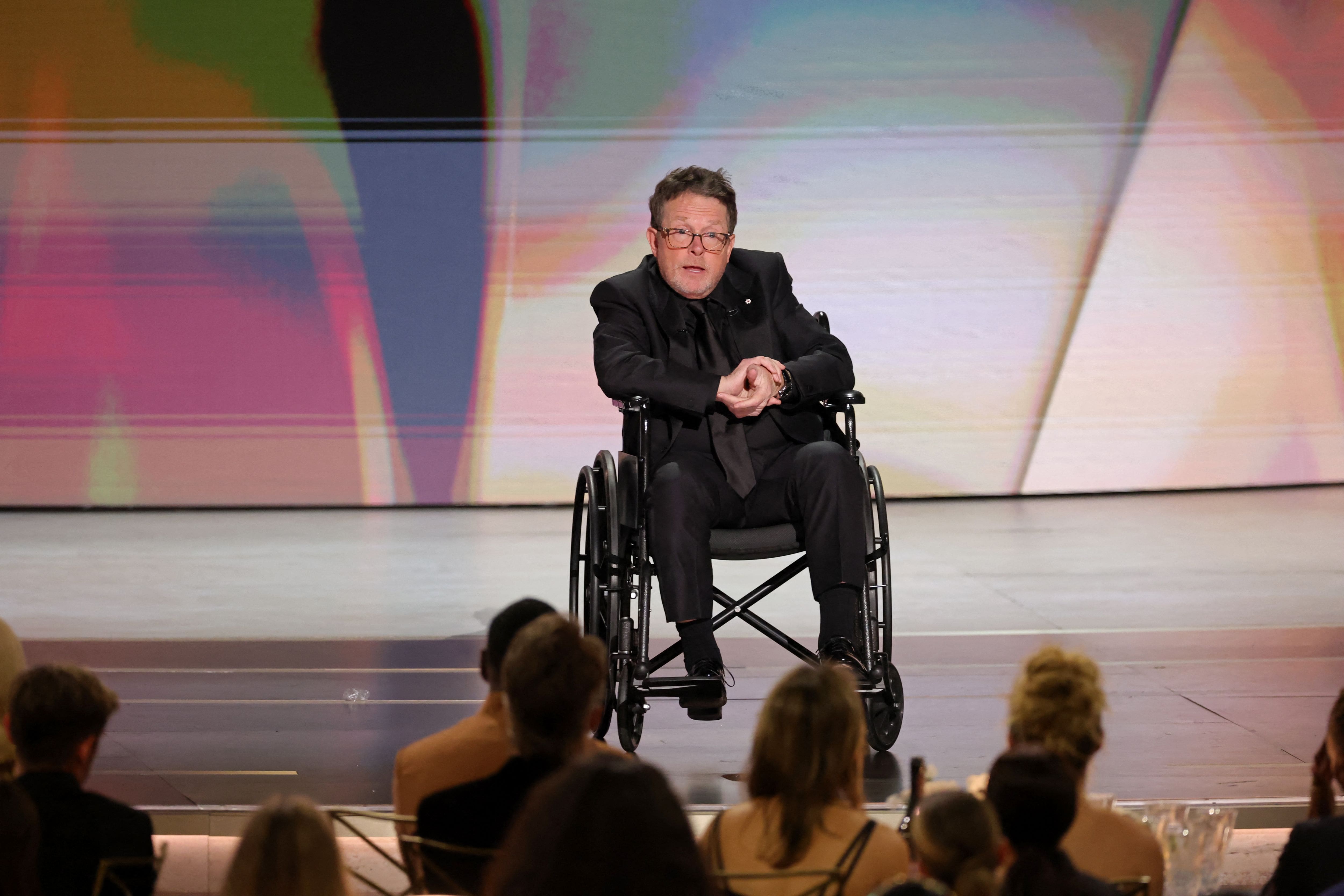 Combat contre la maladie de Parkinson: Michael J. Fox honoré lors d’un discours émouvant aux Emmys