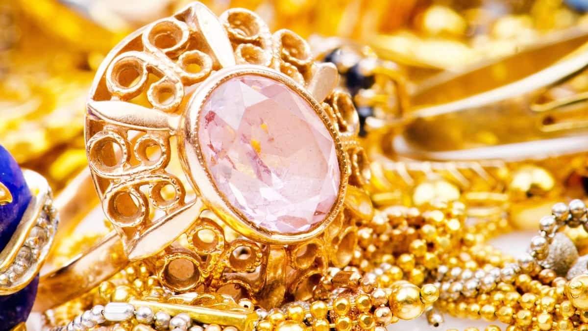 Vos bijoux peuvent valoir leur pesant d'or... pour le fisc