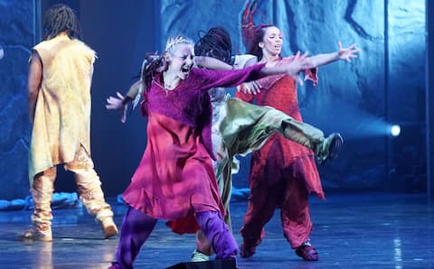 ENT-Red Carpet and 1st Presentation of Notre-Dame de Paris in Montreal.