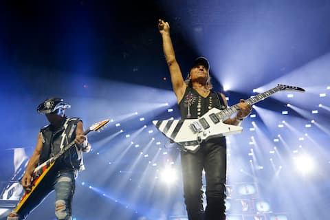 Matthias Jobs, also on guitar