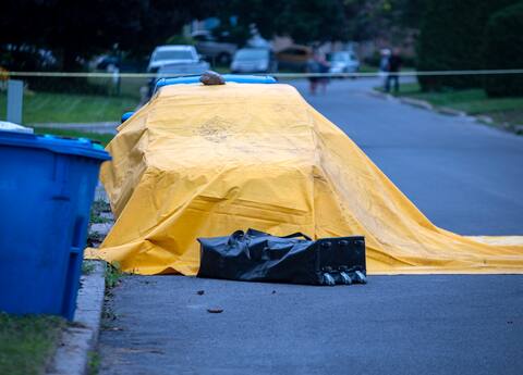 The Roussillon Intermunicipal Police Board is investigating the mysterious case of a woman parked in the middle of the street (RUE DES ARDENNES) in the early hours of Thursday morning (RUE DES ARDENNES) in Laprairie, Montérégie, on Thursday 25 August 2022. THIERRY LAFORCE / QMI Agency