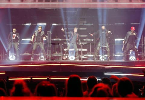 In a supercharged atmosphere, Backstreet Boys delighted their Quebec fans last night at the Videotron Centre.