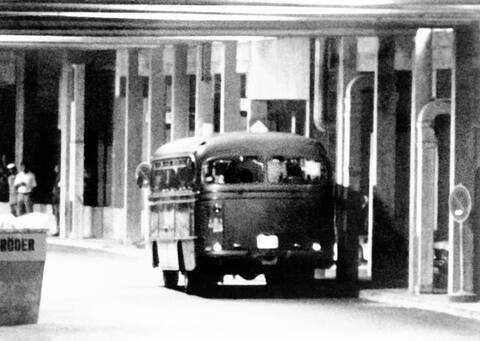 Des militants et des otages étaient dans l'bus le soir du 5 septembre.