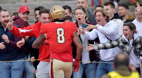 Laval University star player Kevin Mital looked like a star on Sunday following his touchdowns.