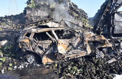 01 - Copy of Bernier's Restoration Report-28 This photo, filed in court, demonstrates the significance of the 2019 Highway 440 pileup fire in Laval. We notice burnt broccoli falling from the truck.