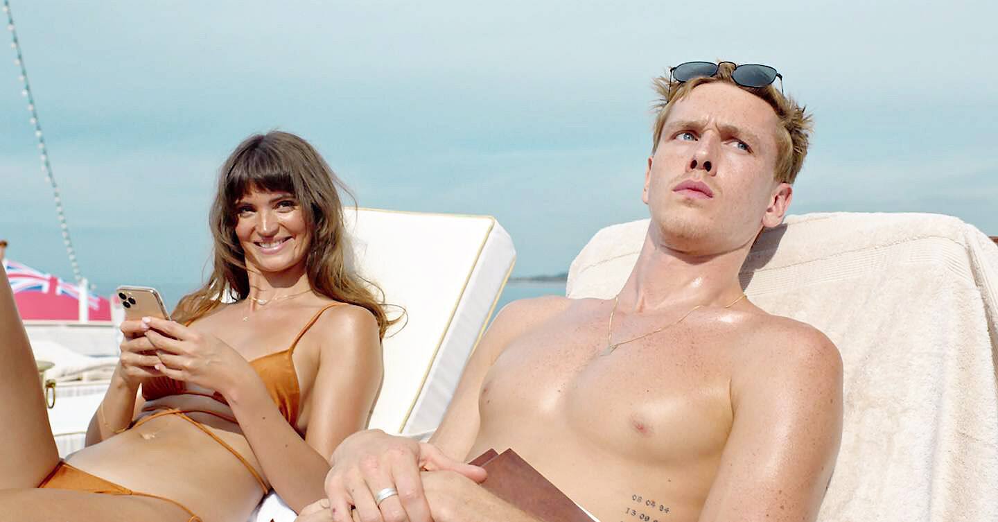 Sans Filtre : un film amusant sur la vie superficielle d'un beau ...
