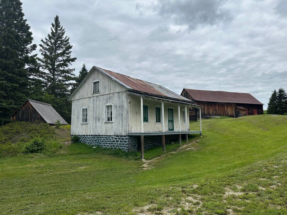 Votre aide sollicit&eacute;e pour sauver la ferme de Rose-Anna dans &laquo;Le temps d&rsquo;une paix&raquo;