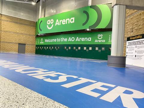 L’OA Arena, à Manchester, accueillera samedi le combat d’unification entre la Québécoise et la Britannique Natasha Jonas.