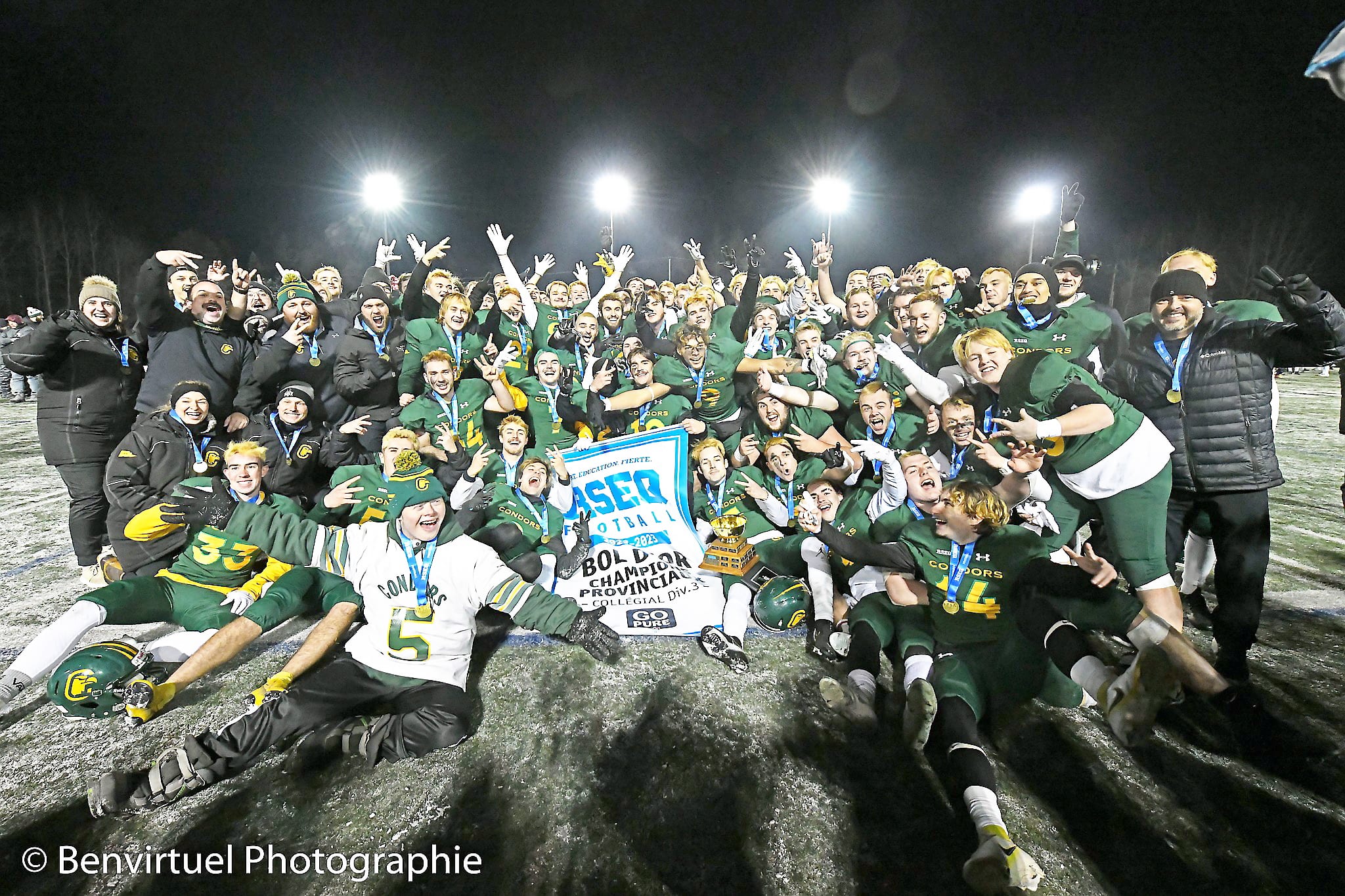 RSEQ, Football Universitaire Québecois | Infos, Stats & Vidéos - TVA Sports