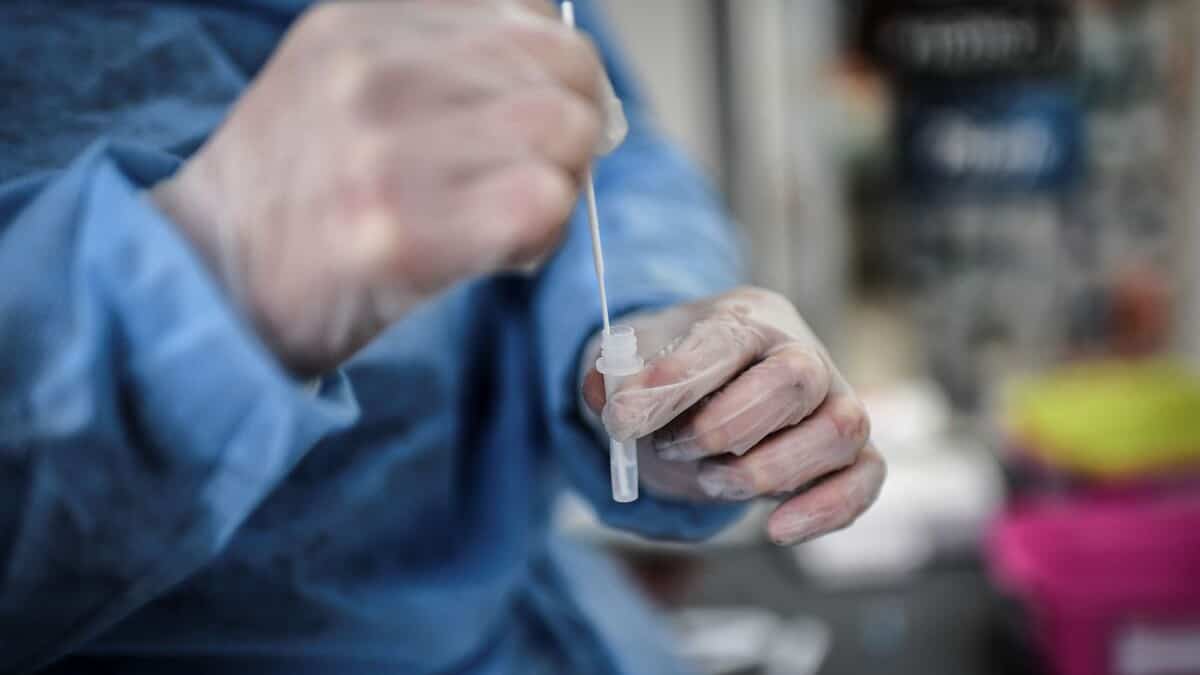 Plus de 200 000 nouvelles contaminations en France