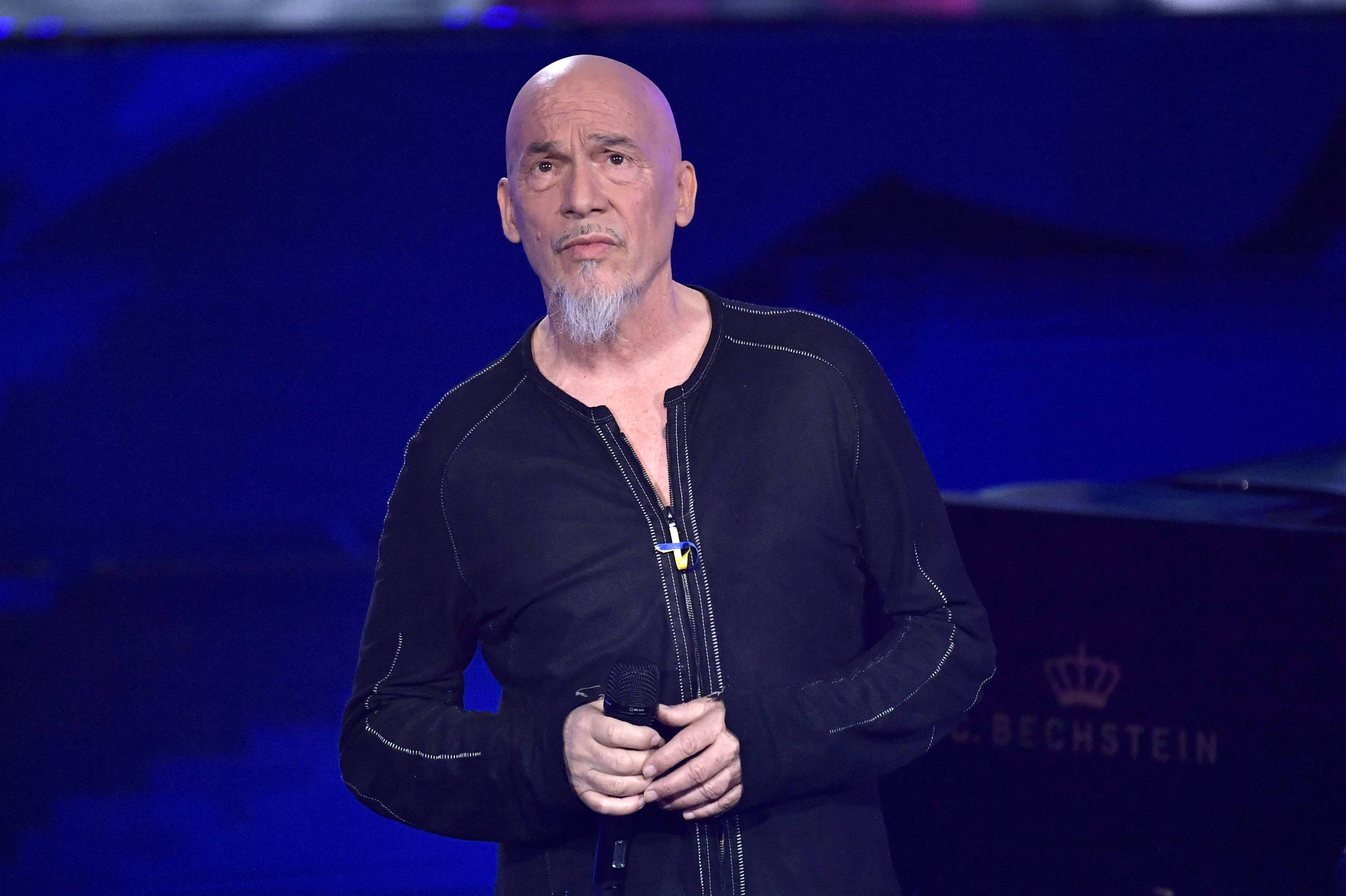 Florent Pagny a fumé un joint à l'Elysée lors de l'anniversaire de Charles  Aznavour | Le Sac de chips