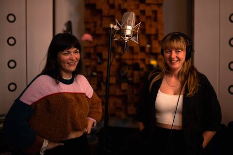 The Boulay sisters in the studio for the tribute album to Renée Martel