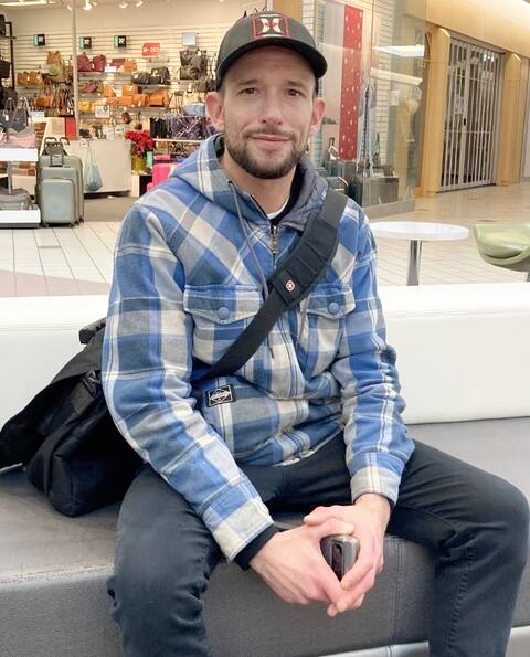 André Vellis, qui habite la banlieue de Montréal, fait remarquer que les problèmes environnementaux ainsi que la raréfaction des ressources risquent très fortement de pousser l’inflation alimentaire vers le haut au cours des prochaines années.