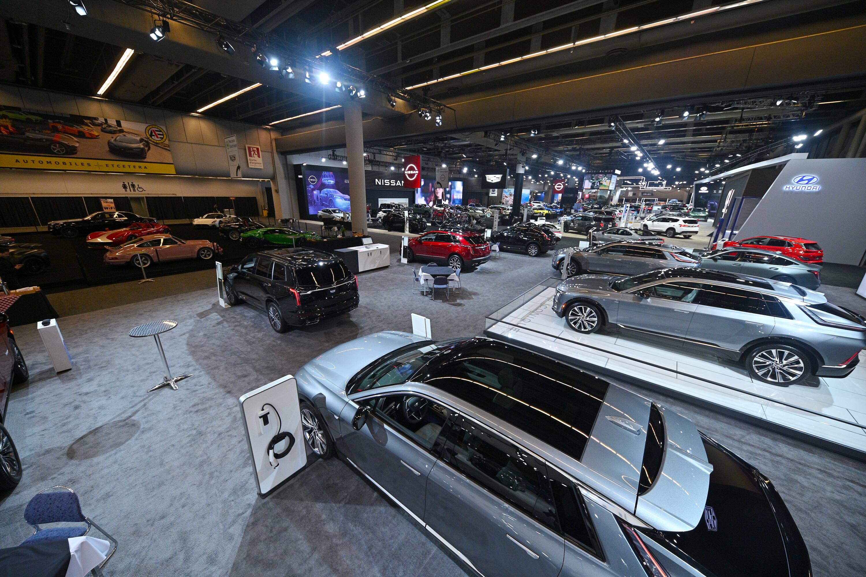 Tarifs douaniers: 6000$ de plus pour une voiture neuve