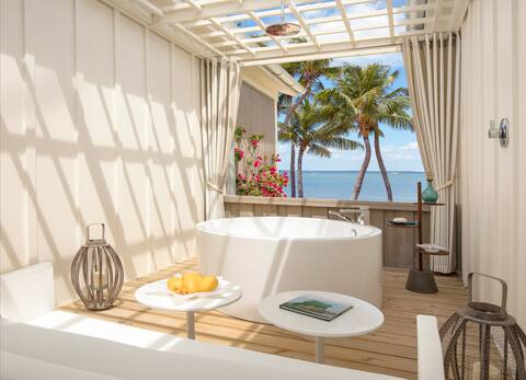 All bungalows have a private veranda