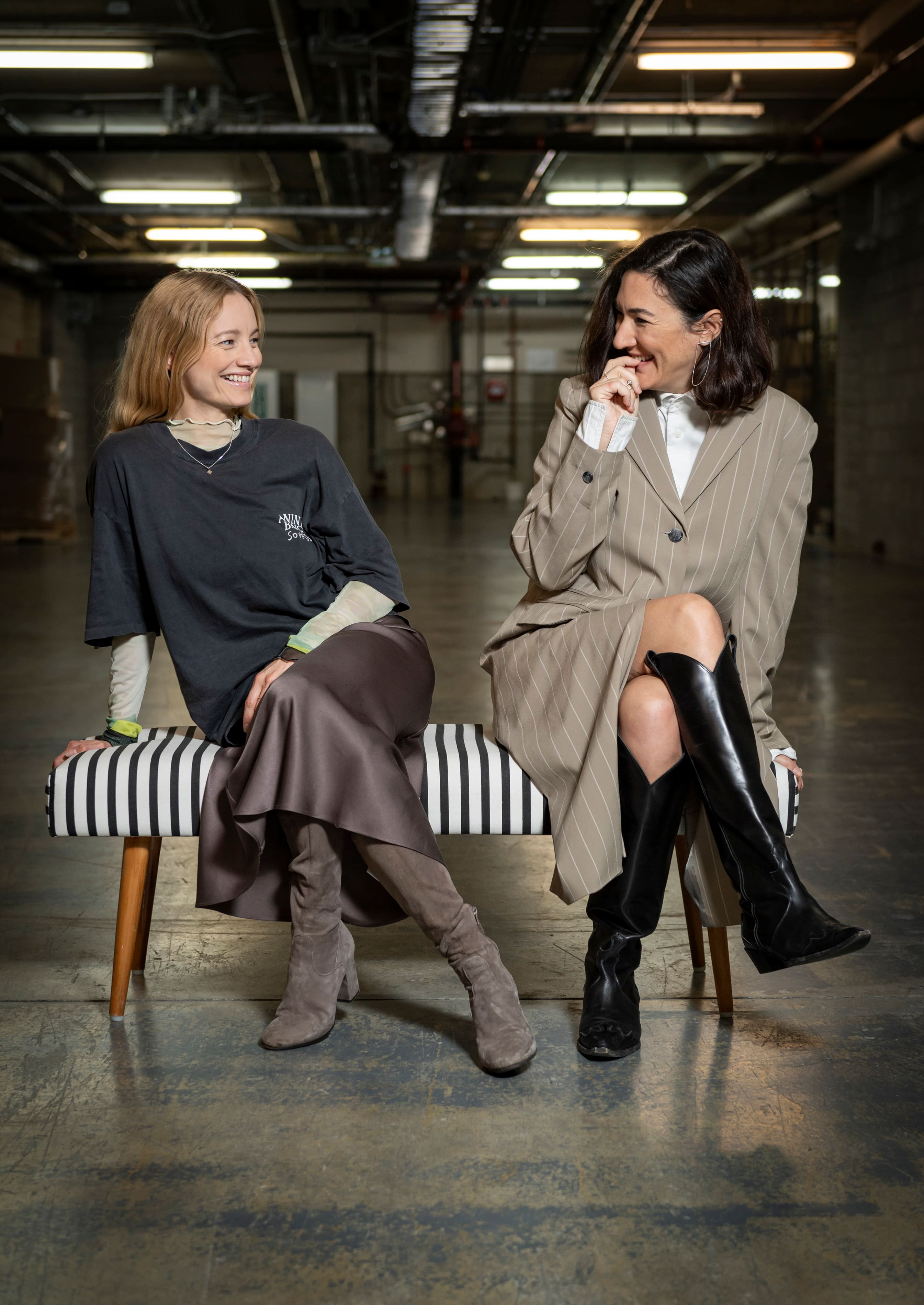 &laquo;C&rsquo;&eacute;tait int&eacute;ressant de montrer la nudit&eacute; ailleurs que dans l&rsquo;intimit&eacute;&raquo;: Karine Gonthier-Hyndman et Laurence Leboeuf &eacute;voquent le tournage des sc&egrave;nes d&rsquo;amour de &laquo;Deux femmes en or&raquo;
