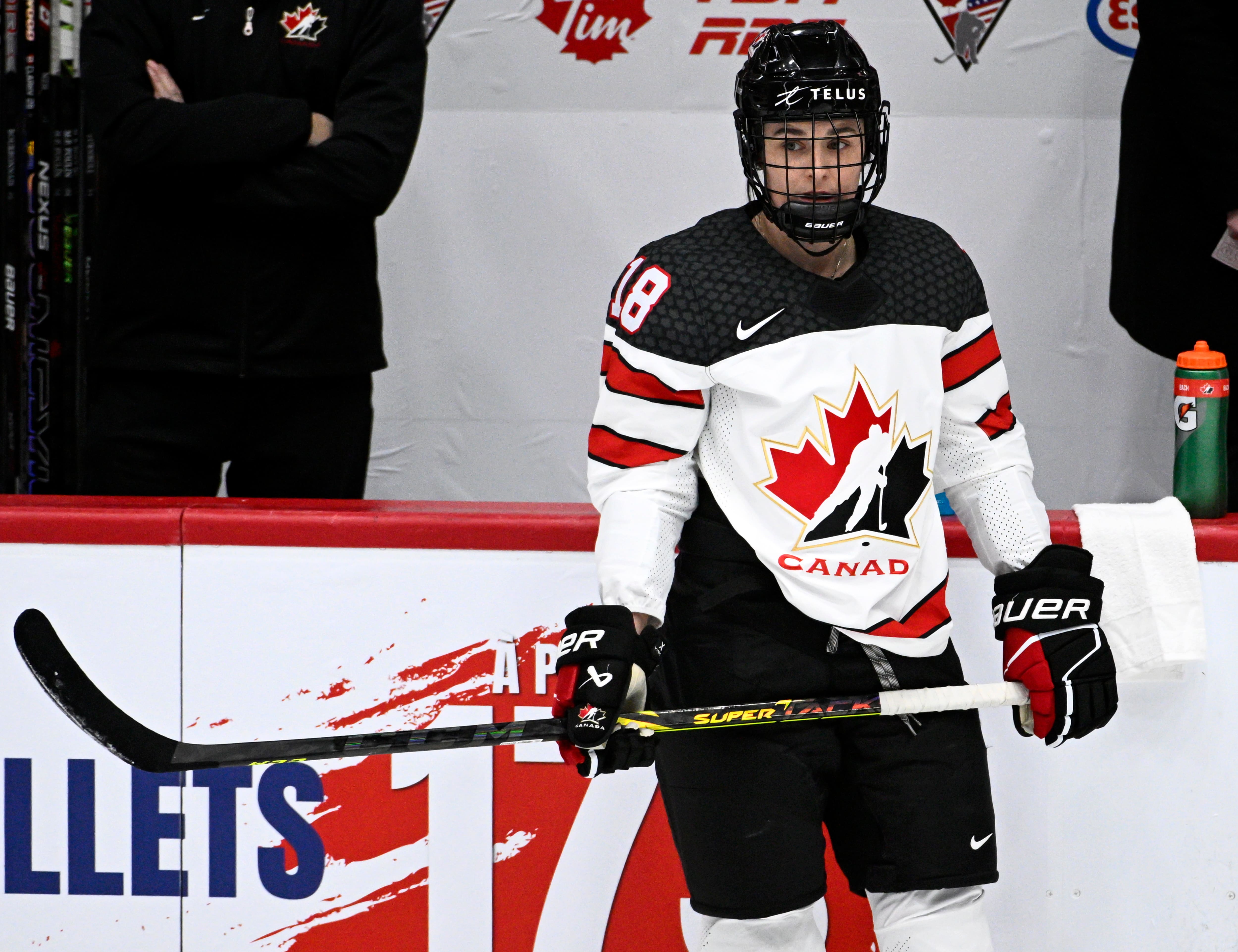 Hockey féminin: une chance à saisir pour la Québécoise Élizabeth