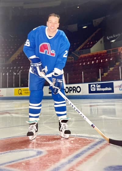 জ্যাক মেইলহট বেশি হকি খেলেন জ্যাক মেইলহট বেশি হকি খেলেন