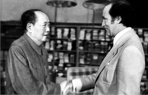 Trudeau with Mao in 1973.