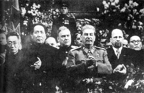 Mao Zedong with Stalin in 1949.