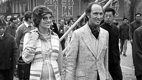 Trudeau with his wife Margaret in China in 1973. Margaret is 7 months pregnant with her son Alexander.
