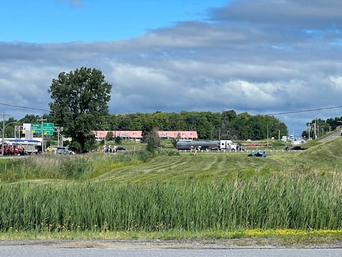 Montérégie: two men in a road accident
