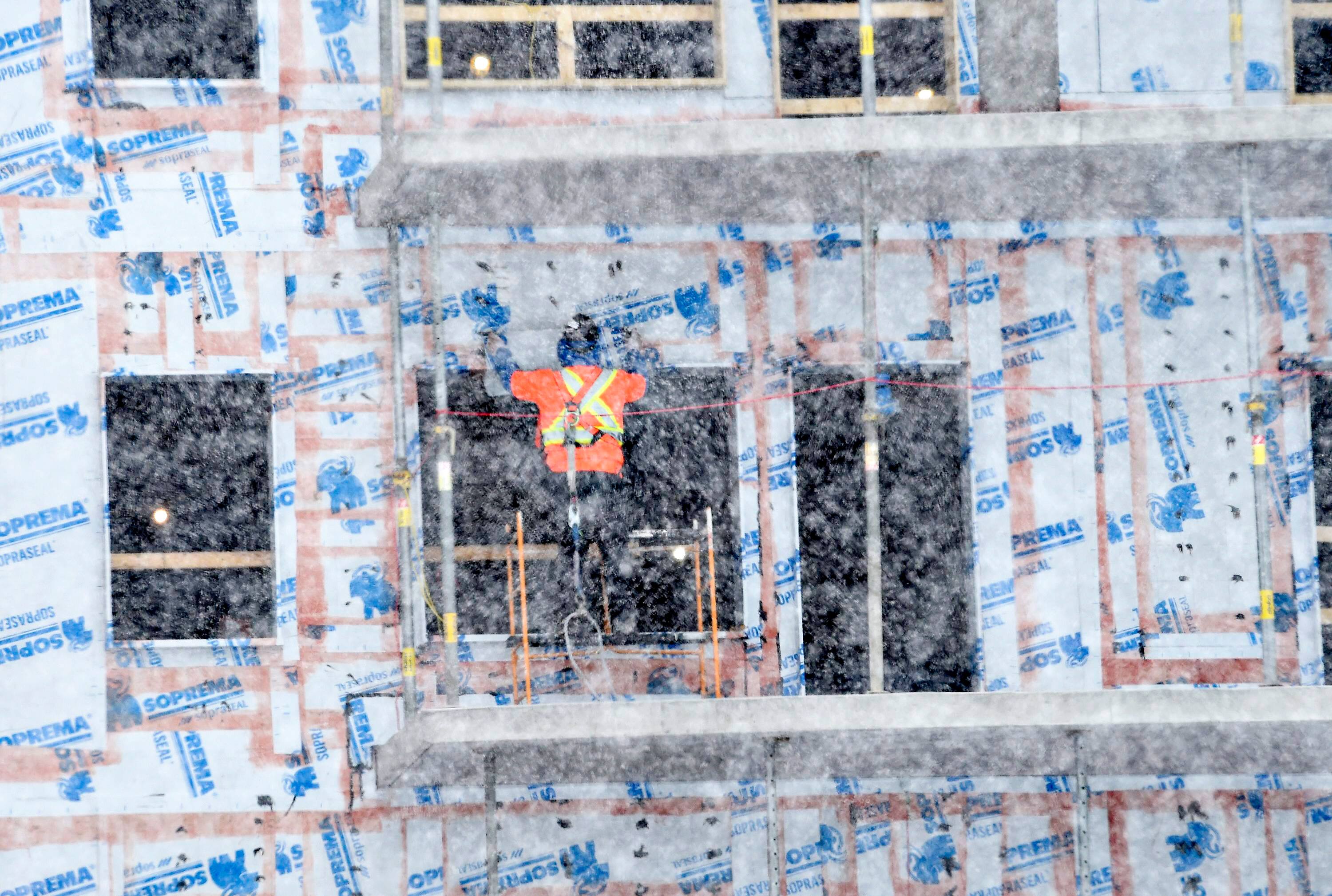 Déclin record des mises en chantier; le Québec tire le pays vers le bas ...
